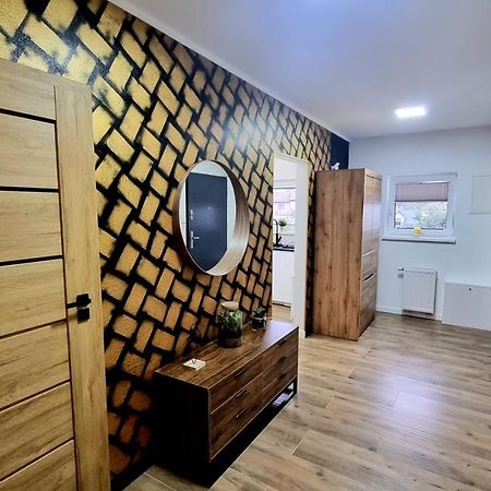 ウストカApartament 11 Listopadaアパートメント エクステリア 写真